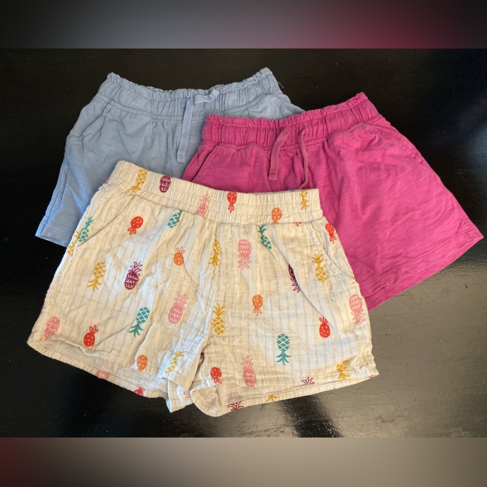 Shorts bundle size 8